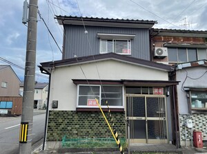 明里9-4貸家外観写真
