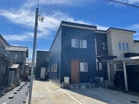 貸家　城東3丁目2-9外観写真