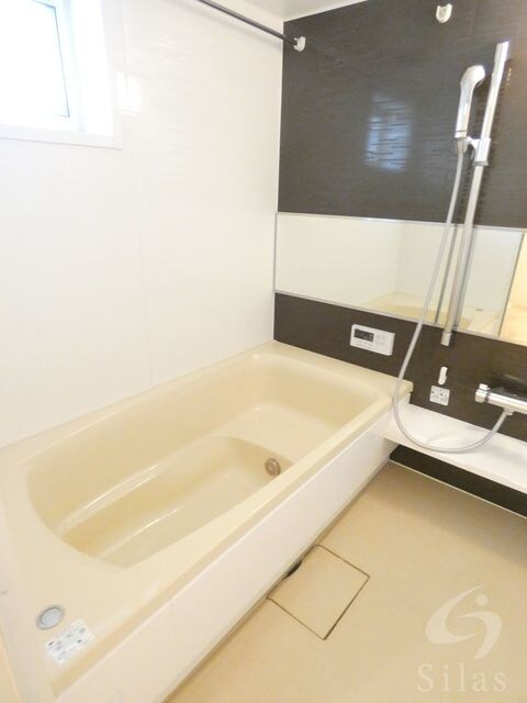 物件内観写真9　(反転タイプ)