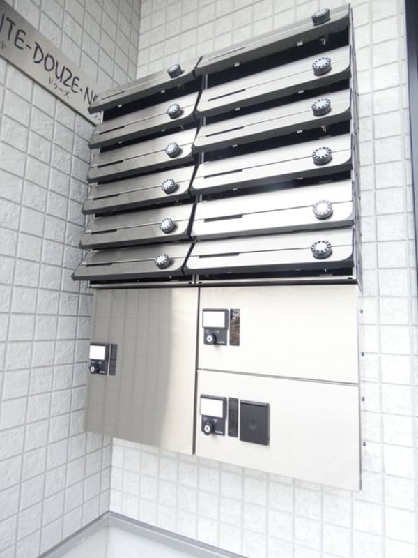 敷地内/建物