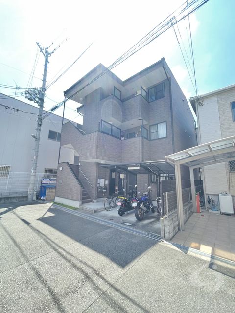 アンプルールフェール長原