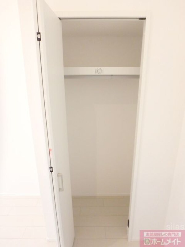 収納(同メーカー施工例)