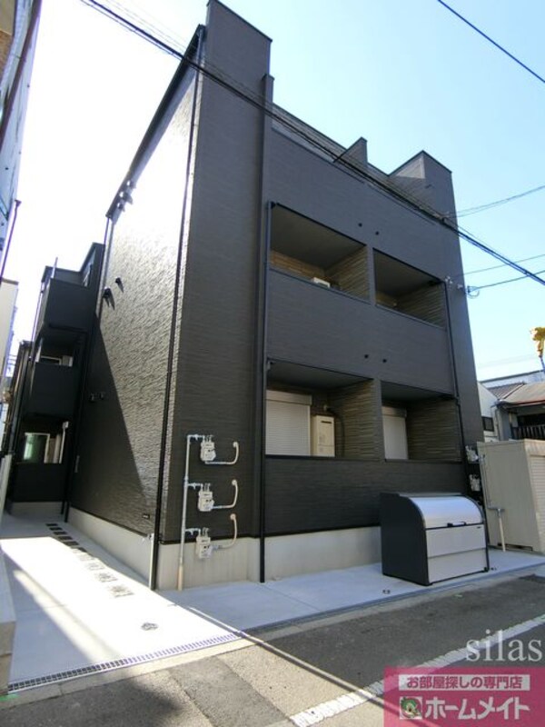 敷地内/建物