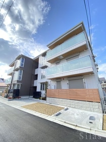 近鉄南大阪線 布忍駅 3階建 築5年の外観写真