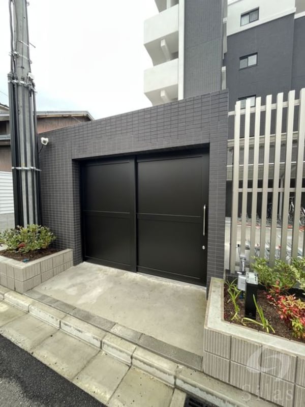 敷地内/建物