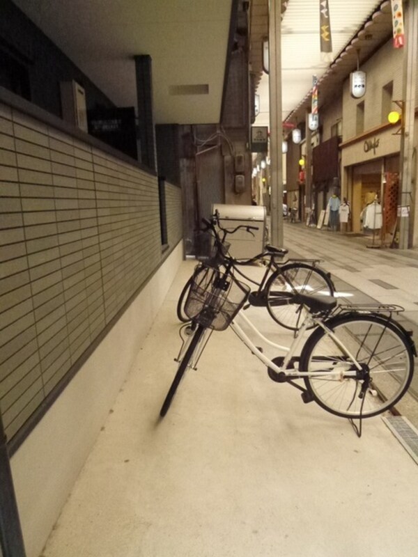 敷地内/建物