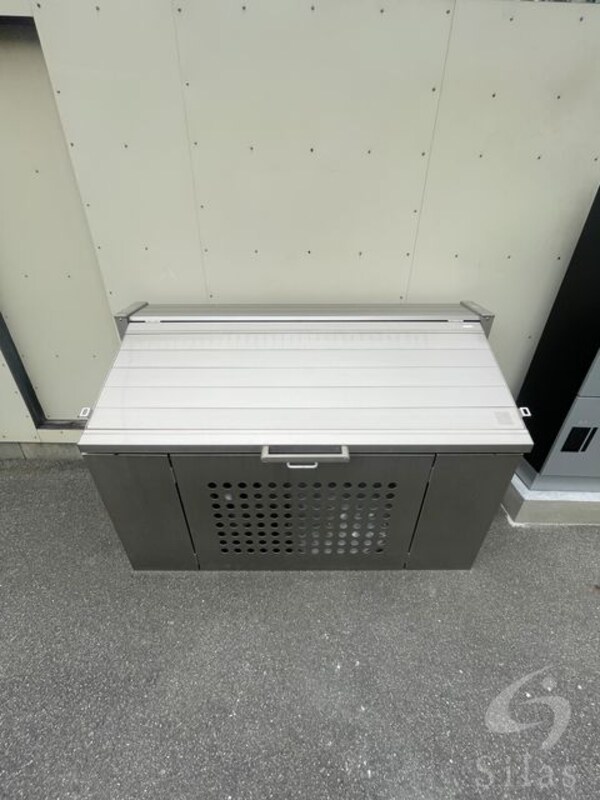敷地内/建物