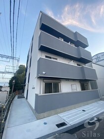 近鉄大阪線（近畿） 弥刀駅 4階建 築2年の外観写真