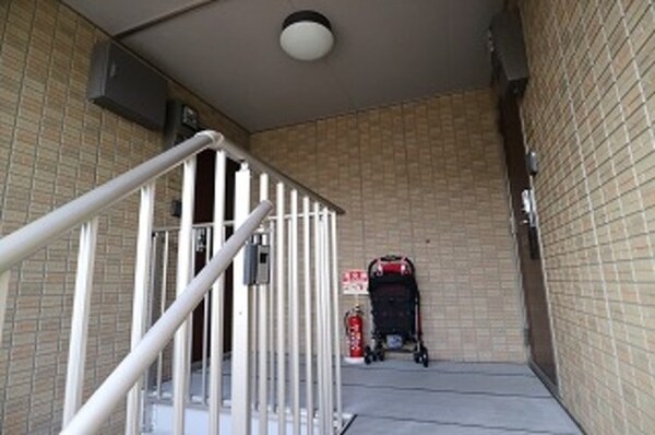 敷地内/建物