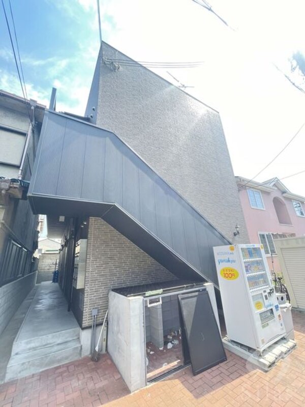 敷地内/建物
