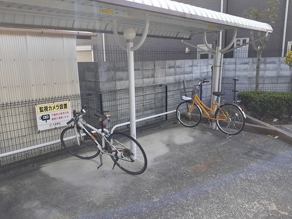 敷地内/建物