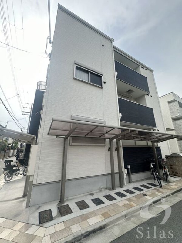 敷地内/建物