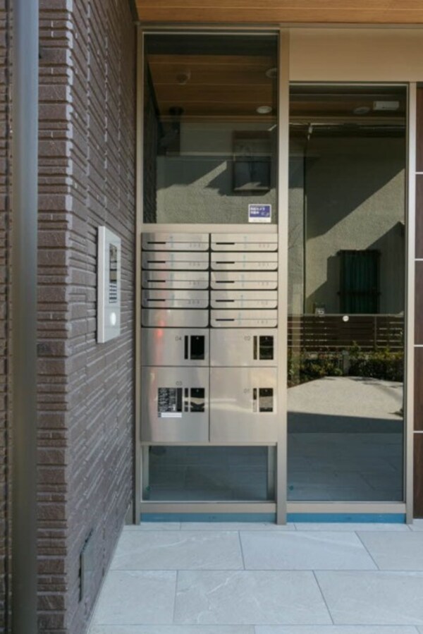 敷地内/建物