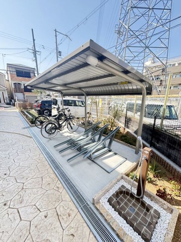敷地内/建物
