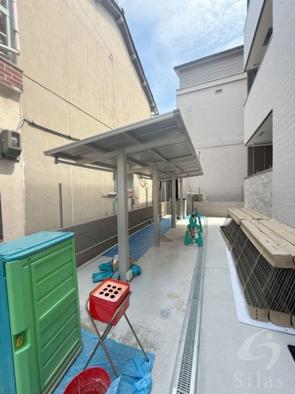 敷地内/建物