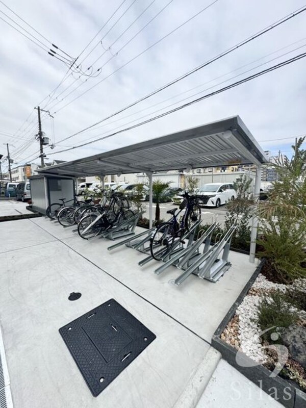 敷地内/建物