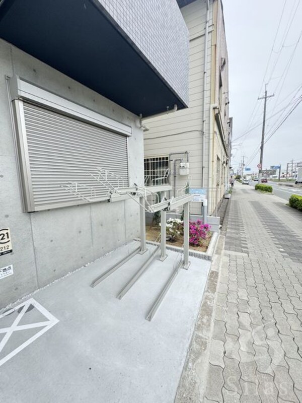 敷地内/建物