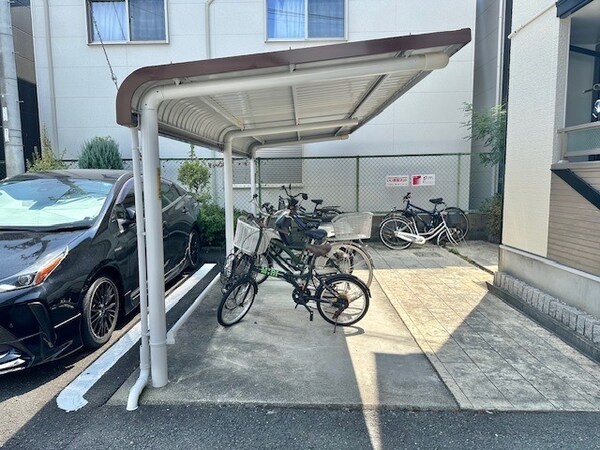 敷地内/建物