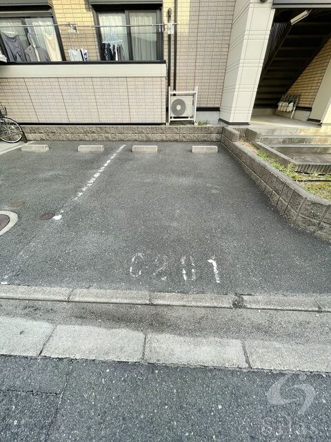 物件外観写真2　