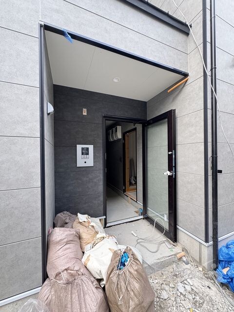 物件外観写真3　(建築中)