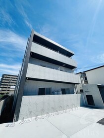 南海本線 七道駅 3階建 築1年の外観写真