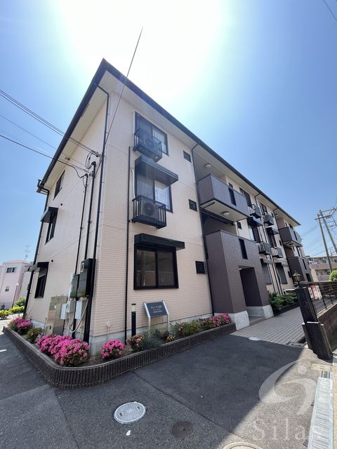グレース岸田