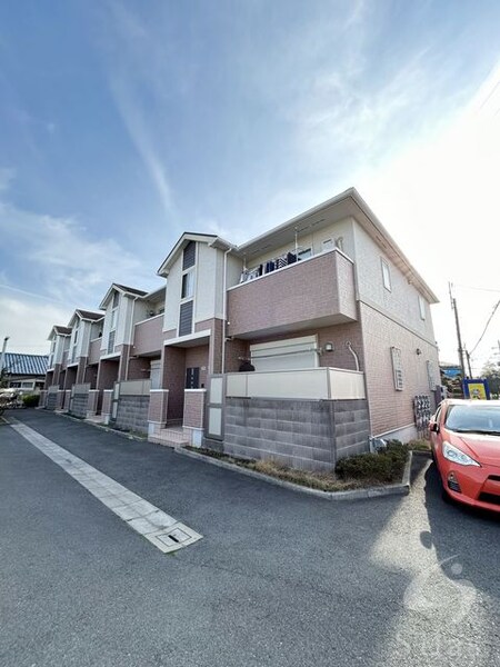 パルクエストⅡ番館外観写真
