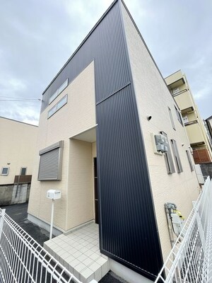 キューブメント金岡外観写真