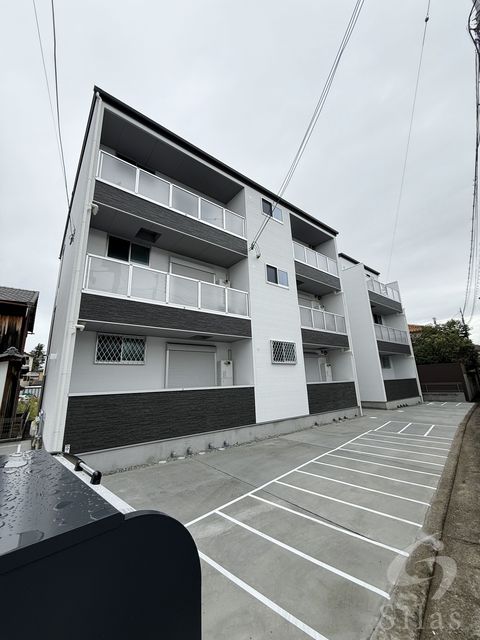 AVANTIO　HONMACHI