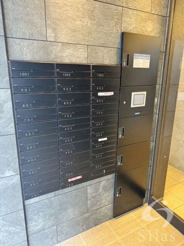 敷地内/建物