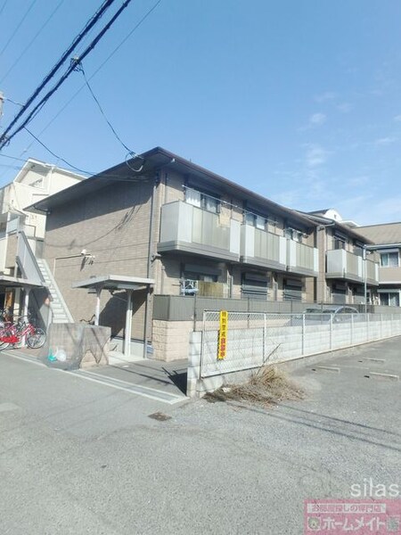 バモス　リンピエサ外観写真