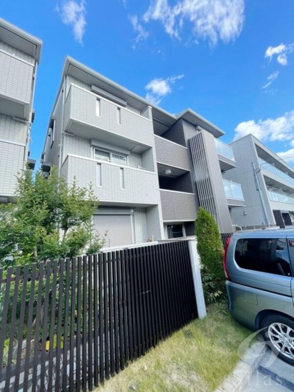 敷地内/建物