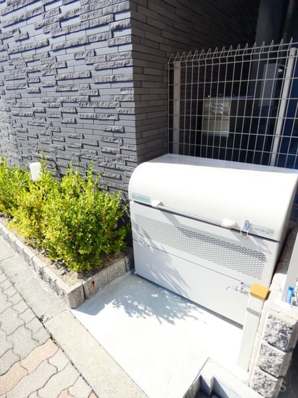 敷地内/建物
