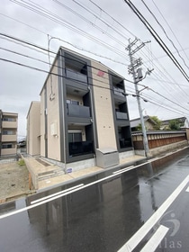 近鉄けいはんな線 荒本駅 3階建 築2年の外観写真