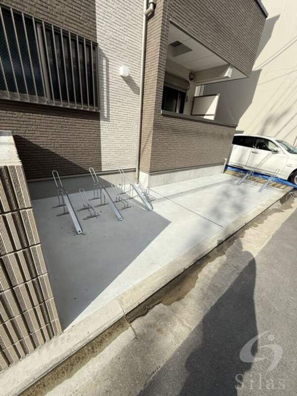 敷地内/建物