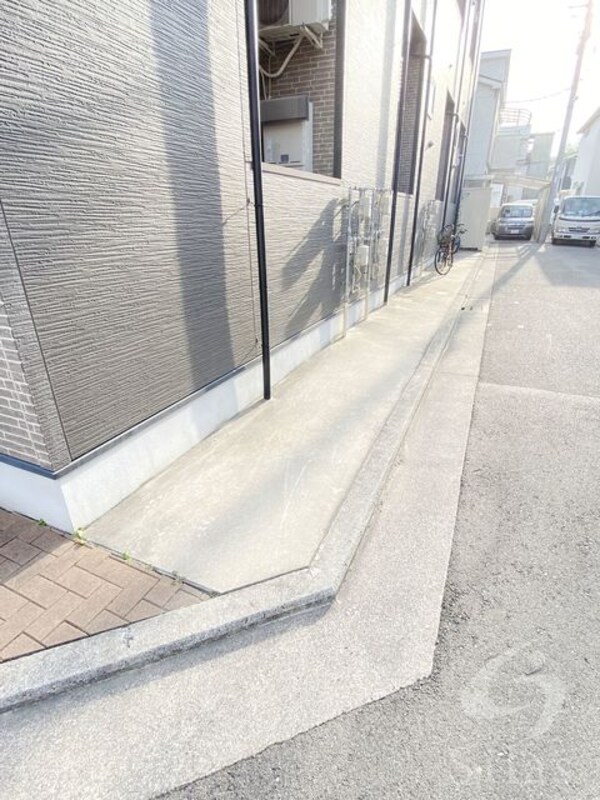 敷地内/建物