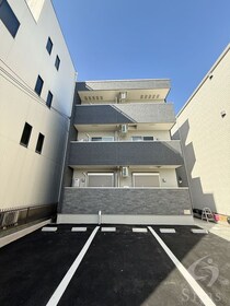 南海本線 北助松駅 3階建 1年未満の外観写真
