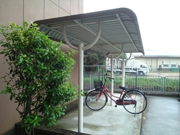 敷地内/建物