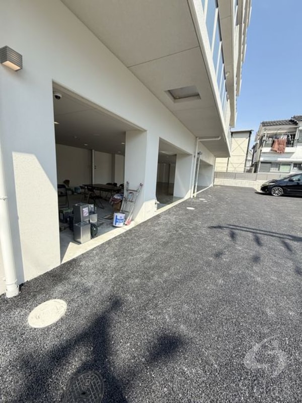 敷地内/建物