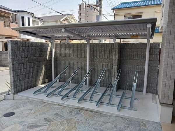 敷地内/建物