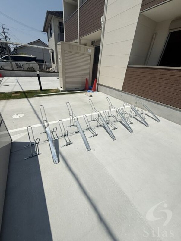 敷地内/建物