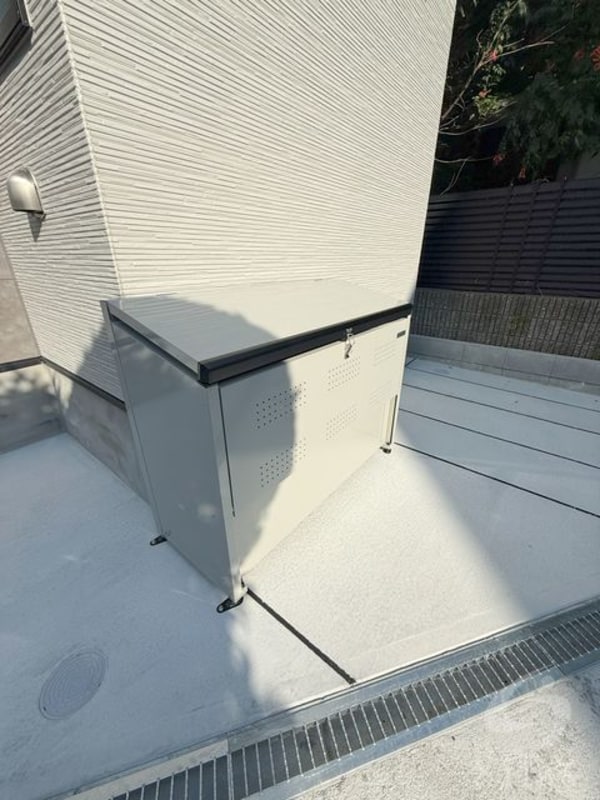 敷地内/建物
