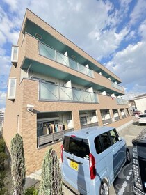 阪和線・羽衣線 浅香駅 3階建 築15年の外観写真