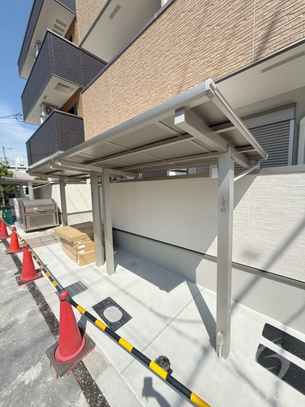 敷地内/建物