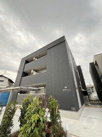 南海泉北線 深井駅 3階建 建築中の外観写真