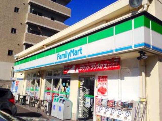 ファミリーマート松崎町店