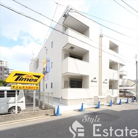 Delica日比野外観写真