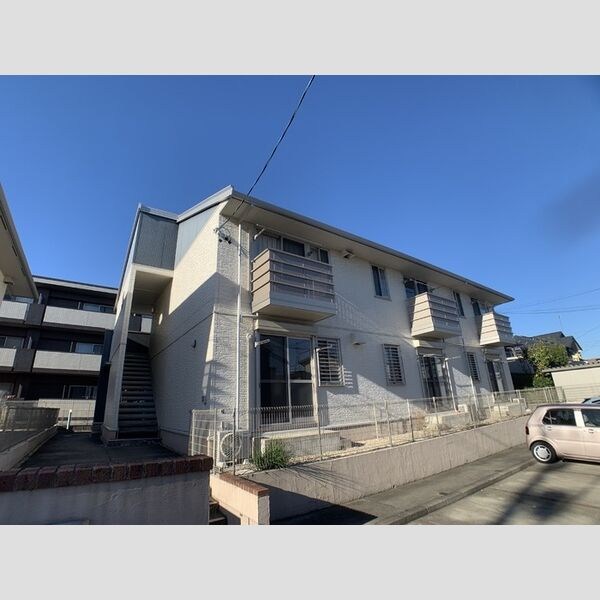 レセンテ鶴が沢II