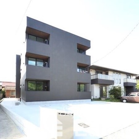 Warren hoshizakiIII外観写真