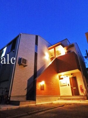 Walea明大前（ワレア）外観写真